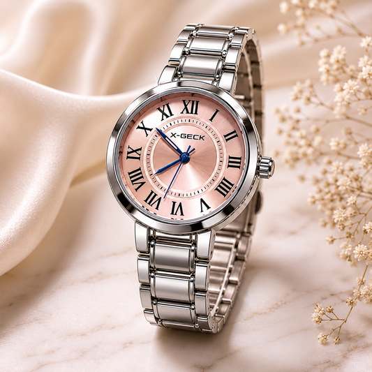 Reloj analógico para caballero con esfera redonda negra, números romanos, indicador de fecha, correa negra y diseño elegante para uso formal o diario.