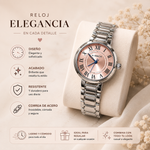 Reloj analógico para caballero con esfera redonda negra, números romanos, indicador de fecha, correa negra y diseño elegante para uso formal o diario.