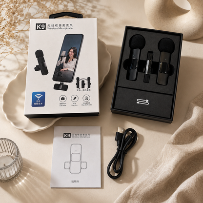 Micrófono inalámbrico K9 con dos transmisores, receptor USB, cable de carga y manual de usuario para grabación de audio y creación de contenido.